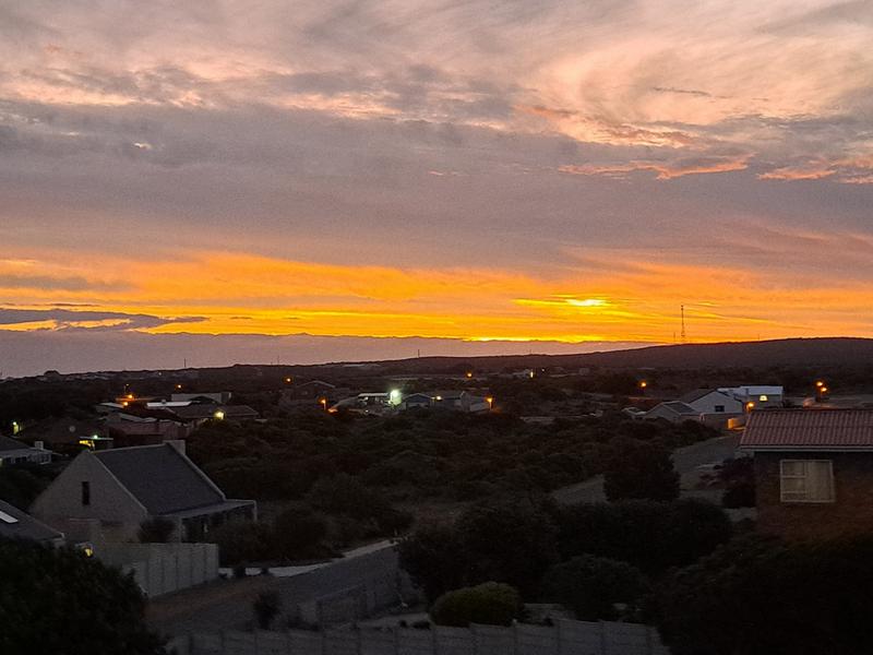 4 Bedroom Property for Sale in Pearly Beach Western Cape